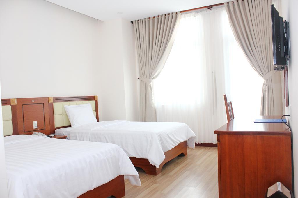 Hoang Ngoc Hotel Pleiku Habitación foto